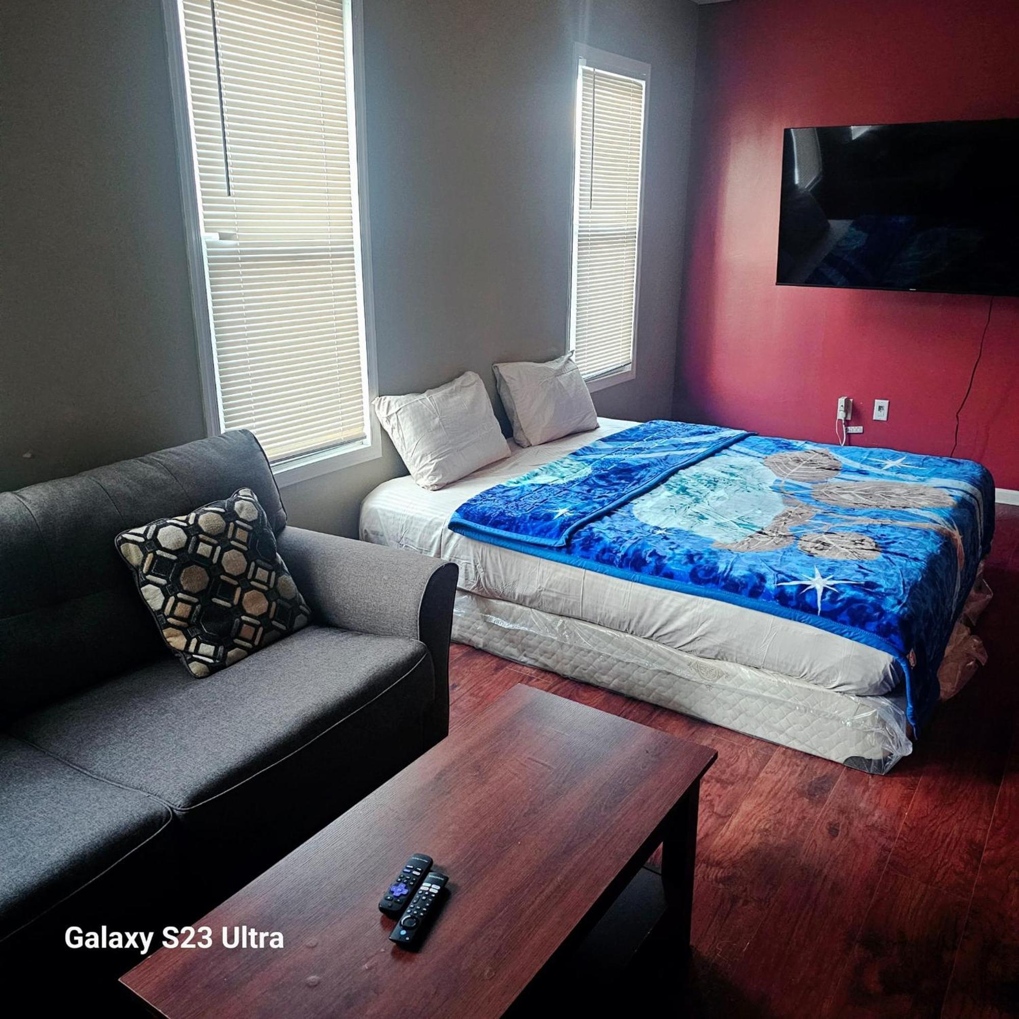 Divine Villa & Resorts Guest House - 283 Lehigh Ave Ньюарк Экстерьер фото
